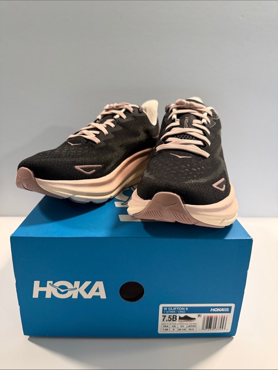 Hoka Shoes - NWT HOKA Clifton 9 Obsidian Quartzite Running Shoes Women